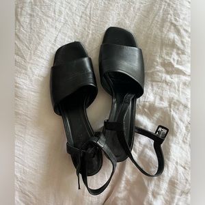 Everlane leather heels, the block heel sandal 9.5 women’s